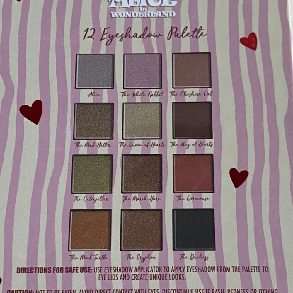 Alice In Wonderland Taste In Beauty Eye makeup Palette 12 Color Eyeshadow Disney